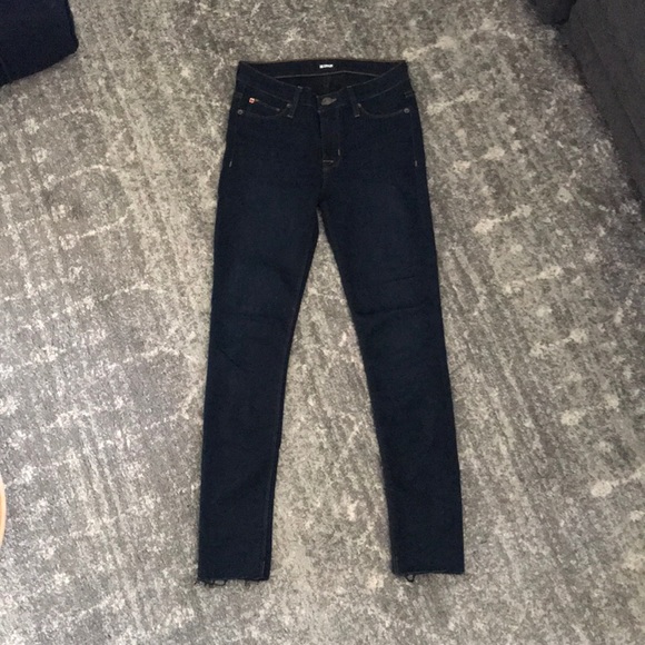 Hudson Dark wash skinny jeans raw hem size 26 new - Picture 2 of 5